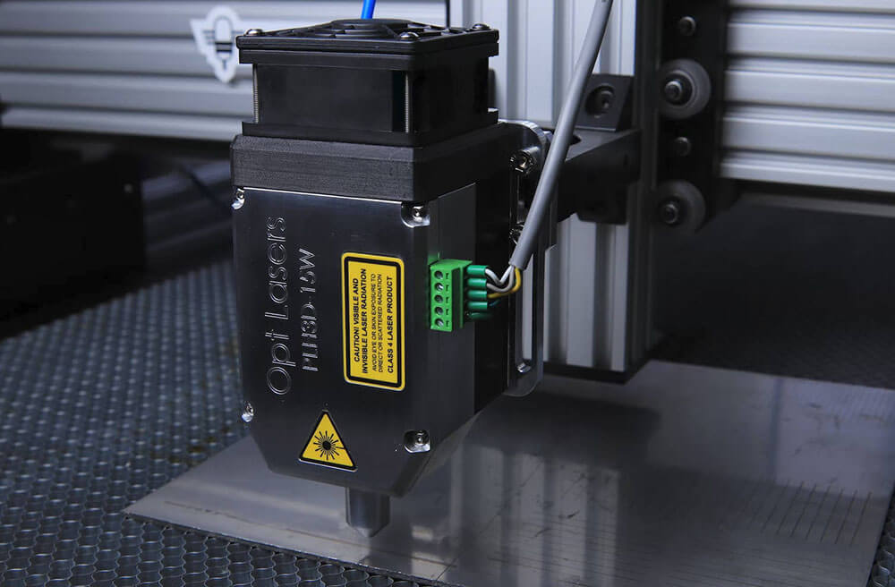 Hanryk CNC laser cutting service for metal parts
